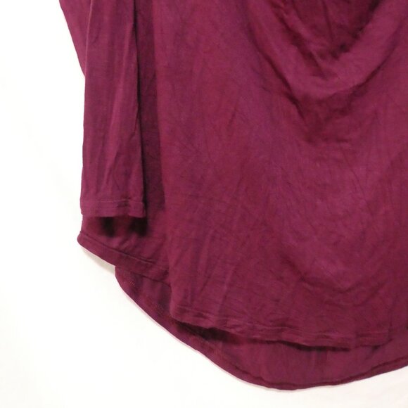 Unbranded | 2XL | Burgundy Cold Shoulder Crochet Lace Panel Top - Picture 15 of 16